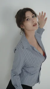 MilaLavsonのCoffee, confidence, confidentialityの 5枚の写真