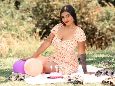 ElleGiselleeHAPPY BIRTHDAY YISS 🎂图片 6