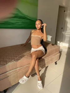 heloagreen_ Public Foto