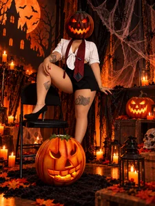 Lea_RIIOS HAPPY AND SWEET HALLOWEEN TO MY FANS 💋🎃 Pic 4