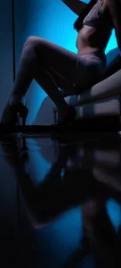 Antonnella_3 legs صورة واحدة|Antonnella_3 legs صورتان|Antonnella_3 legs  3 صور|Antonnella_3 legs  3 صورة