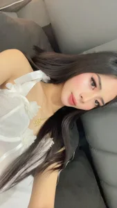 AlmiraCharms Public Hình 2