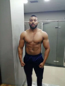 karsonmorris: gym ( фото)