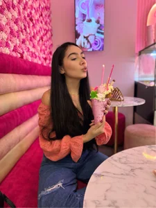 SOY_LUPE Casual Pic 2