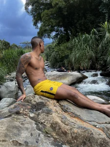 TROYWESLY- 👀 Hình 2