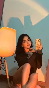 Zarah_tay Public Pic 2