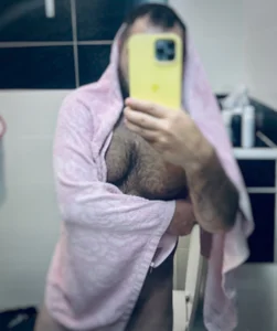 MathiasTaylor Taste me Pic