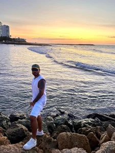 PapiStan Public Pic 5