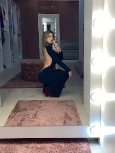 MollyOpenDoors Public Pic 2
