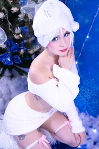 melany_blair 🎄💖 Wrapped just for you. Foto