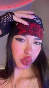 About me de Bad-dixxxe  Imagens