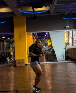 Dark_lennox Gym Time! Pic