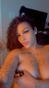 SapphireDior Public Pic