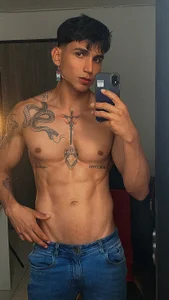 muscle_boyhorny Abs Pic 4