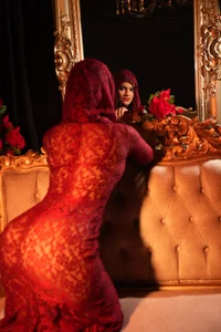 Marilyn_Mulata Elegant Vampire Mari 🧛🏻‍♀️🖤🔥 Fotka