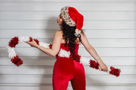 SamanthaAntolin happy holidays 🤶🎄 Pic 2