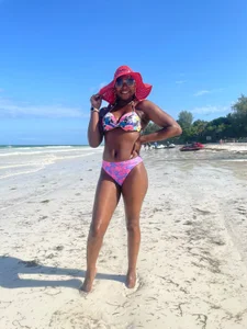 sexyy_mayaah SEXXY slika