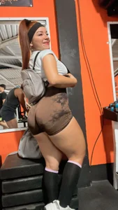 roxy_rebel Public Εικόνα 4