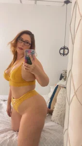 afrodita_martinez know me Pic 4