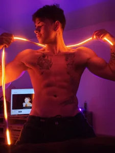 Zdjęcia Dominic_Biker__ I am hot 🔥🥵:  3