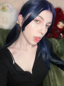 Angela <3