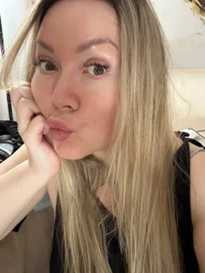 Zdjęcia ElleHerry Public:  4