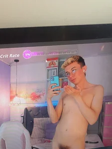 Trinityy__ Mature woman and your favorite Foto 4