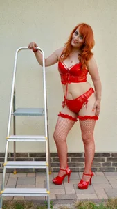 naughtymilaneのLatex and stockingsの 9枚の写真