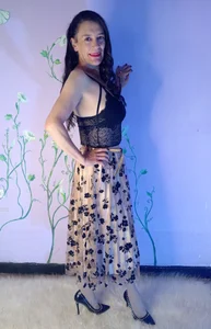 LeanaMaturee 💋 I want to get to know you… come say hi 😘👀 Εικόνα 3