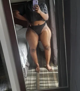 Thick_Mommie Public Poză