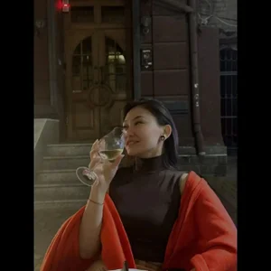 Renochka Public Foto