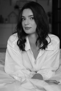 Sara_Kinsly Public Pic 3