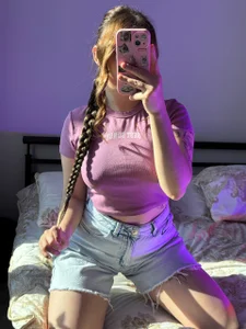 selenamils Public  5টি ছবি