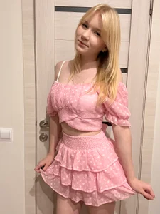 KoriMelon 🍉Cute photos from Kori Pic 5