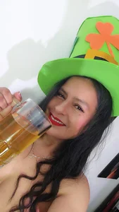 Kendra-FoxxySt. Patrick's Day Bild 2