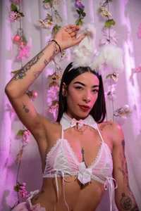 sweet_shanaia Easter🐰🥕 Pic 5