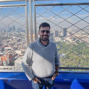 thenaugthyprofesor Public Pic 3