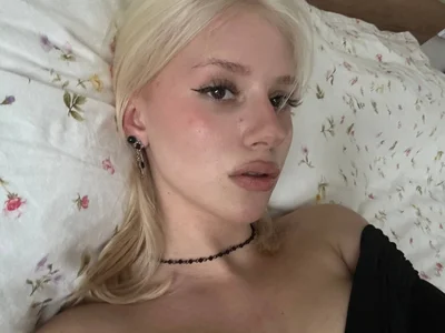 Angel_Tessa Public Foto 4