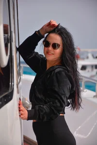 Jolie_Orchid Mistress on Vacation Pic 9