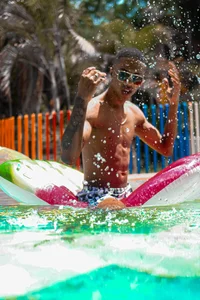 YeremiBrowm very hot summer Pic 9