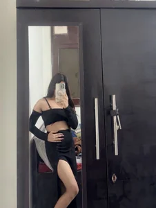 Little_queenn Public Pic 4