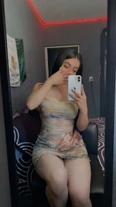 Tajanty Public  4টি ছবি