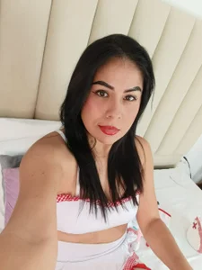 sharlotte_msの👩‍⚕️💋 “Secret Appointments at the Clinic”の 3枚の写真