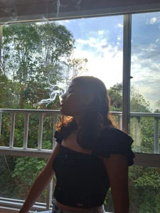 MirandaLawrens_: Just me 🌟 ( 3 фото)