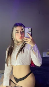 elodie_walker Te gusta? 🫣 Bilde 4