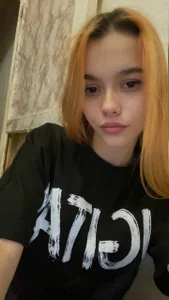 LouanneBrant Public Billede 2