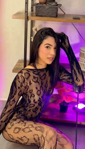 Sensual Sin 🔥 de Sassy--Girl  5 Imagens