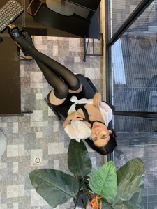 amara_foxx Public Gambar 4