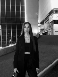 Zdjęcia sarah_heels Look, Don’t Touch: 