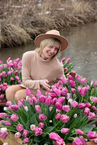 AvelinaLeoni Public 사진 2